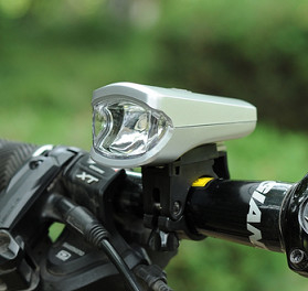 La bici del camino de 60 lúmenes llevó las luces 1pc, luz posterior de la aero- bici del ABS